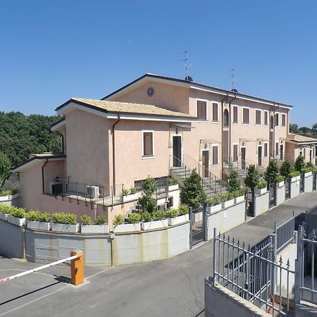 Il Casaletto Dei Ludi Aparthotel Aranova Εξωτερικό φωτογραφία