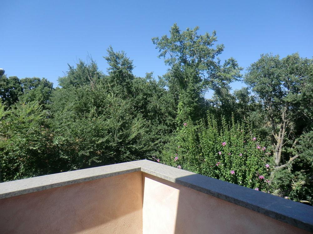 Il Casaletto Dei Ludi Aparthotel Aranova Εξωτερικό φωτογραφία
