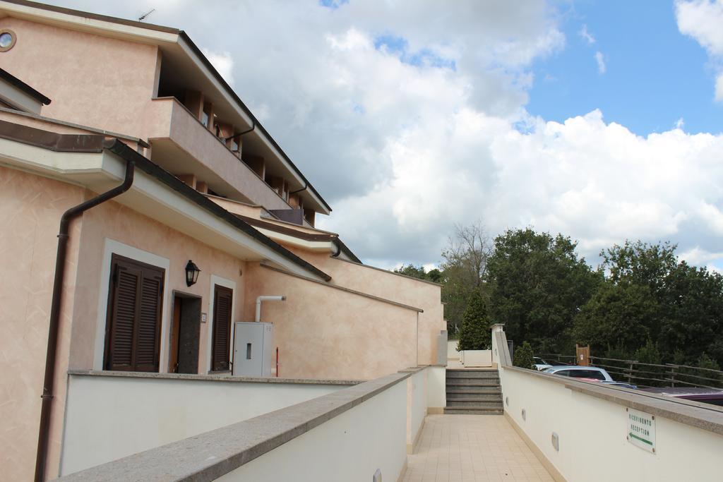 Il Casaletto Dei Ludi Aparthotel Aranova Εξωτερικό φωτογραφία