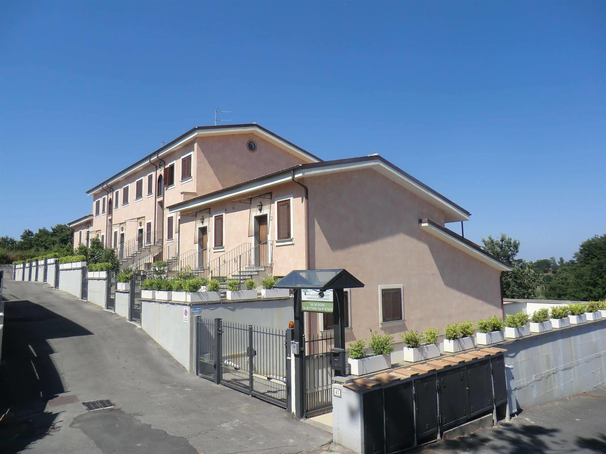 Il Casaletto Dei Ludi Aparthotel Aranova Εξωτερικό φωτογραφία