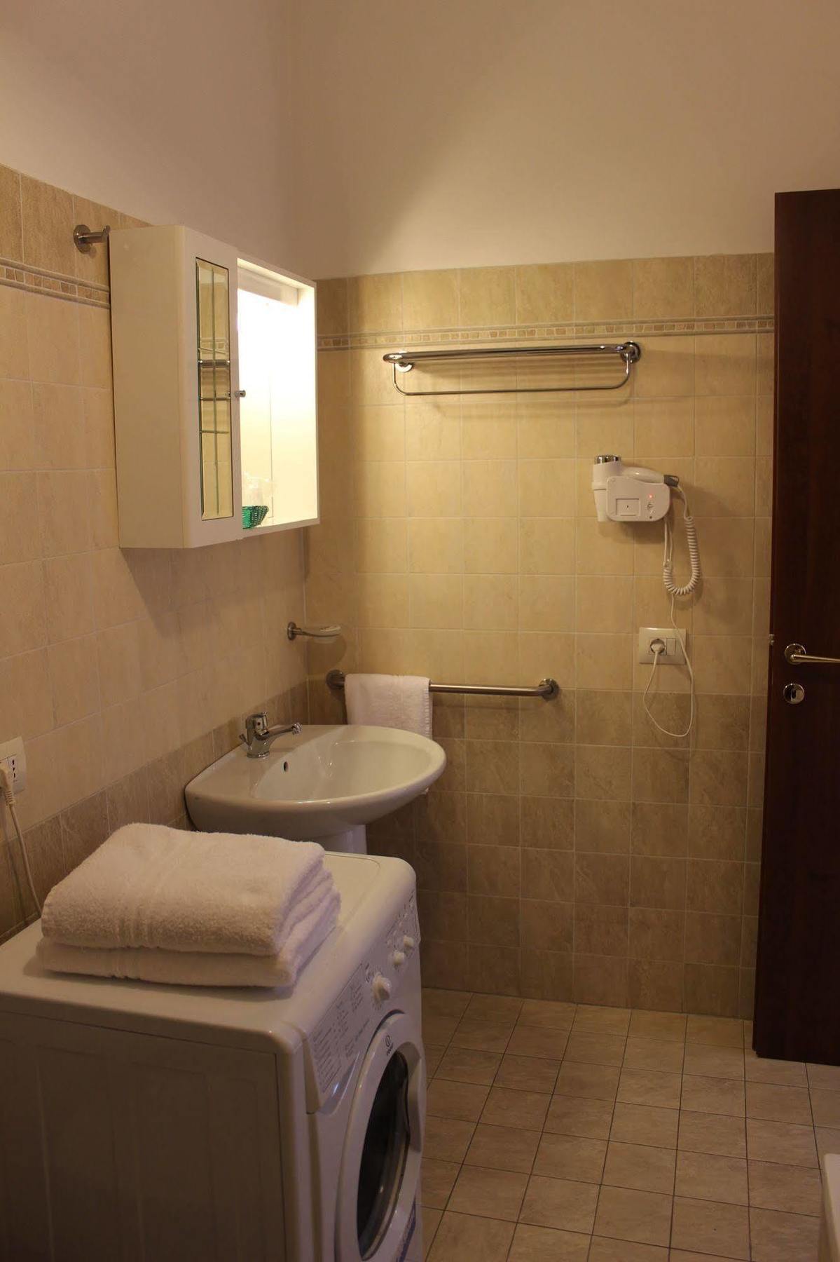 Il Casaletto Dei Ludi Aparthotel Aranova Εξωτερικό φωτογραφία