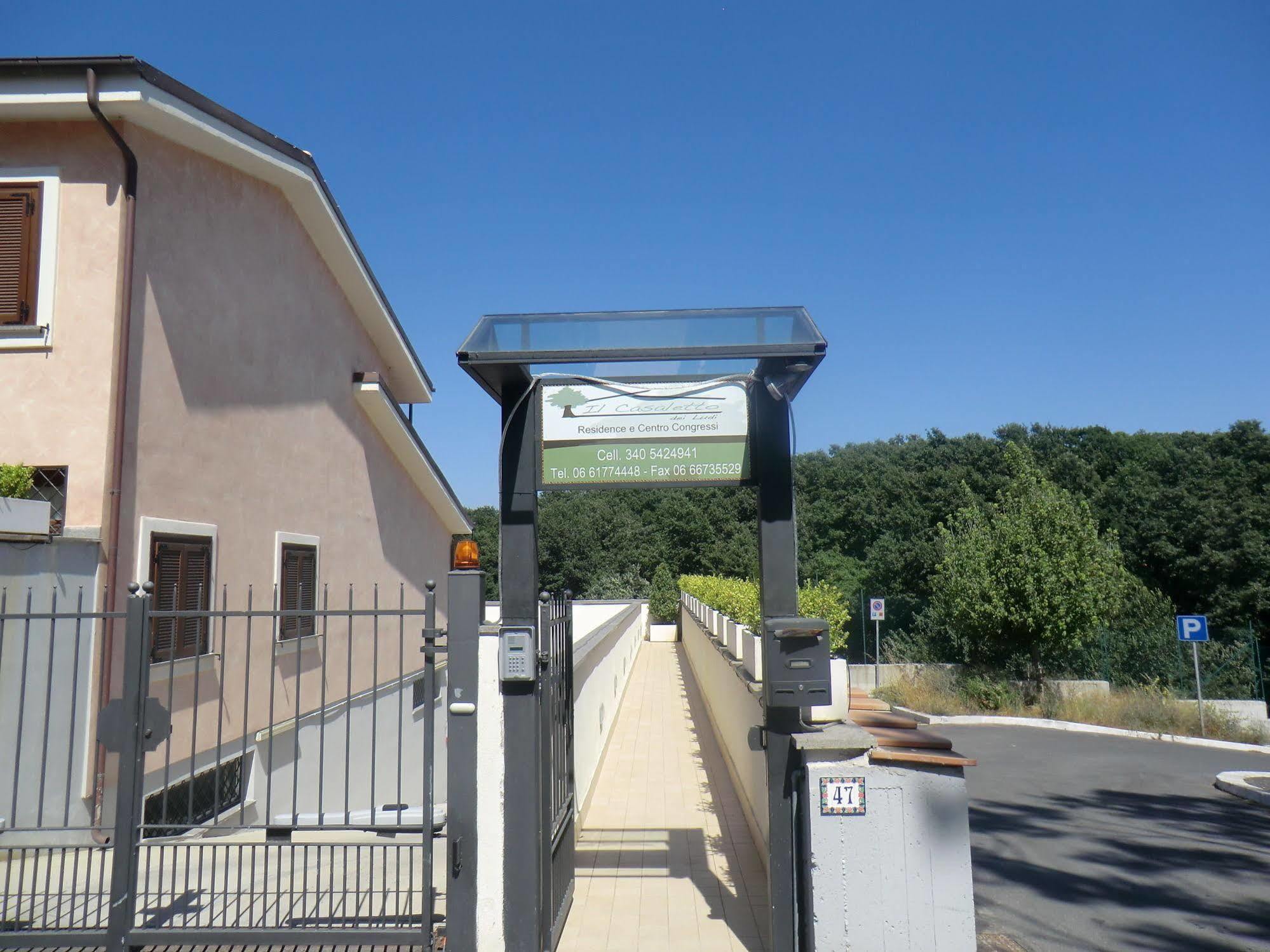 Il Casaletto Dei Ludi Aparthotel Aranova Εξωτερικό φωτογραφία